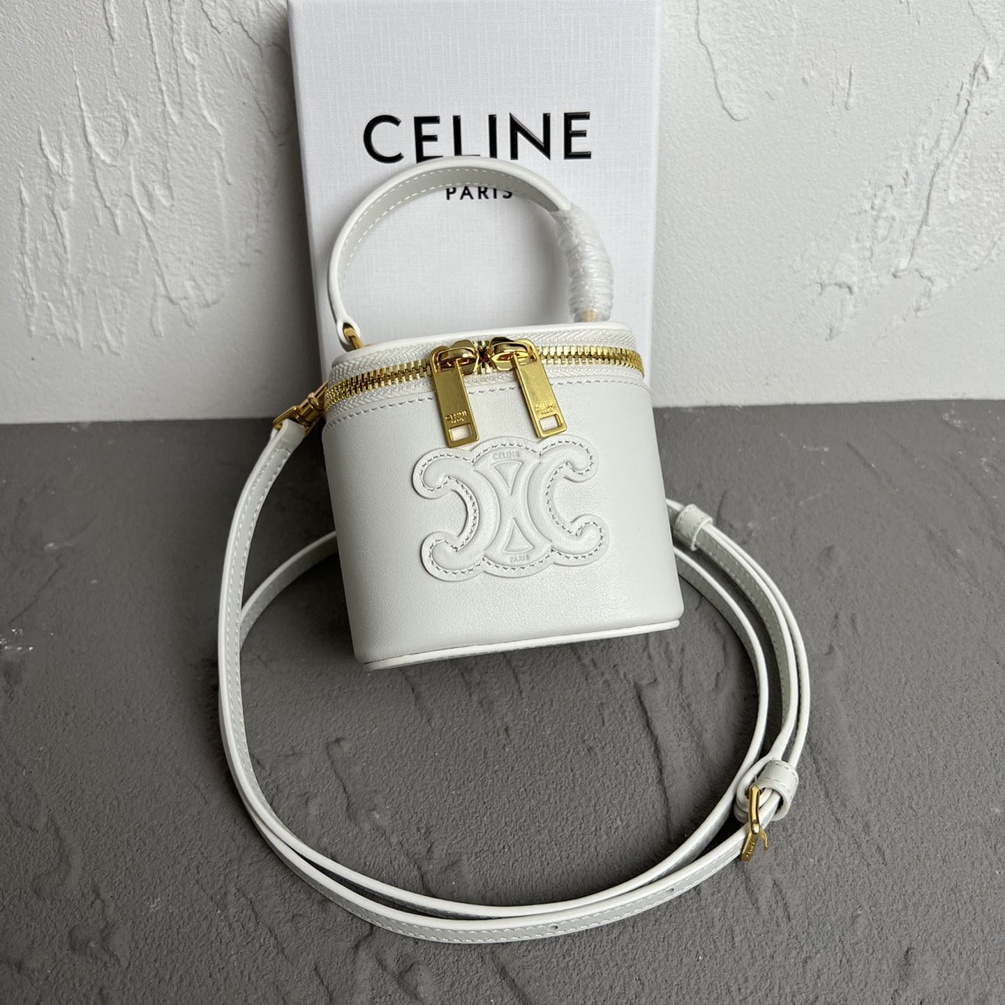 Celine Bucket Bags - Click Image to Close